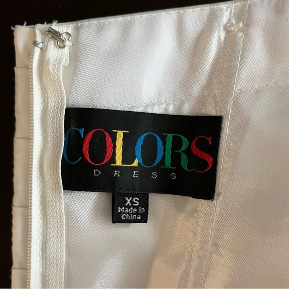 COLORS DRESS Ivory Long PLeated A Line Strapless Wedding Gown NWT Womens XS - Picture 13 of 15